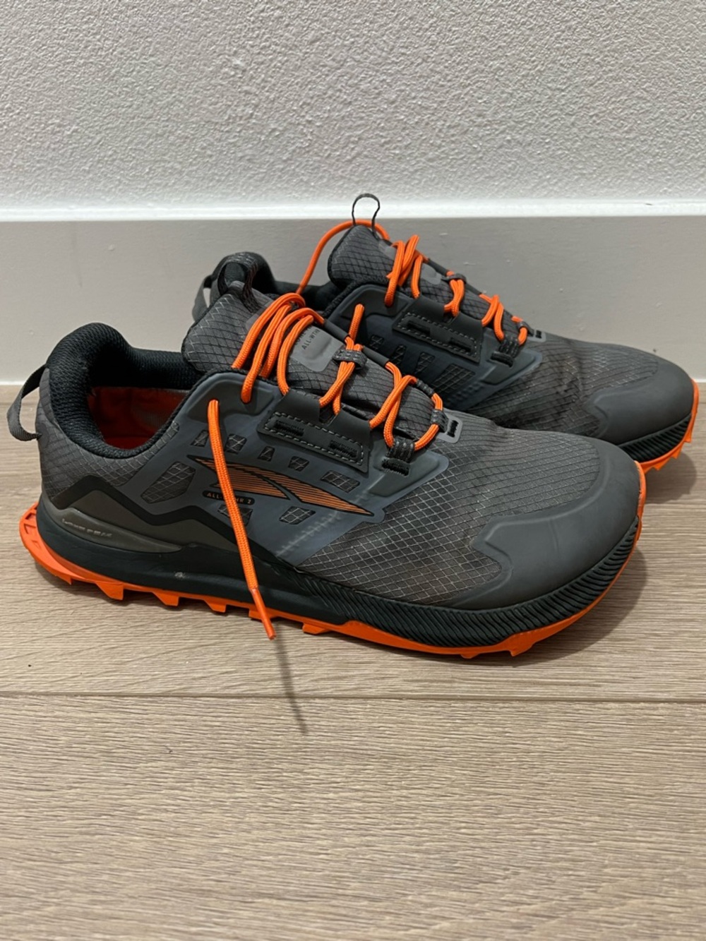 Altra Lone Peak All-WTHR 2 Shoes Mens Size 8 Gray Waterproof Trail Hiking